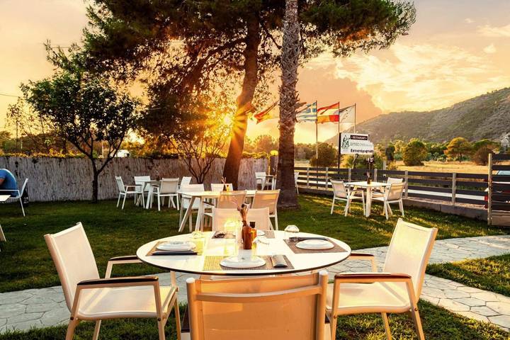 Hôtel pour 2 personnes, avec terrasse et jardin, animaux acceptés