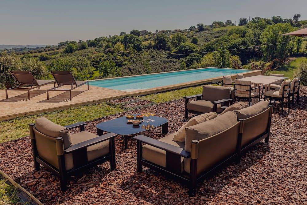 Luxury Retreat - dream pool in Cingoli, Macerata Provinz