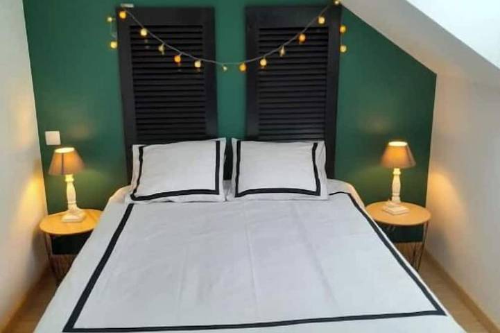 Location de vacances pour 8 personnes, animaux acceptés dans Veaugues - 2