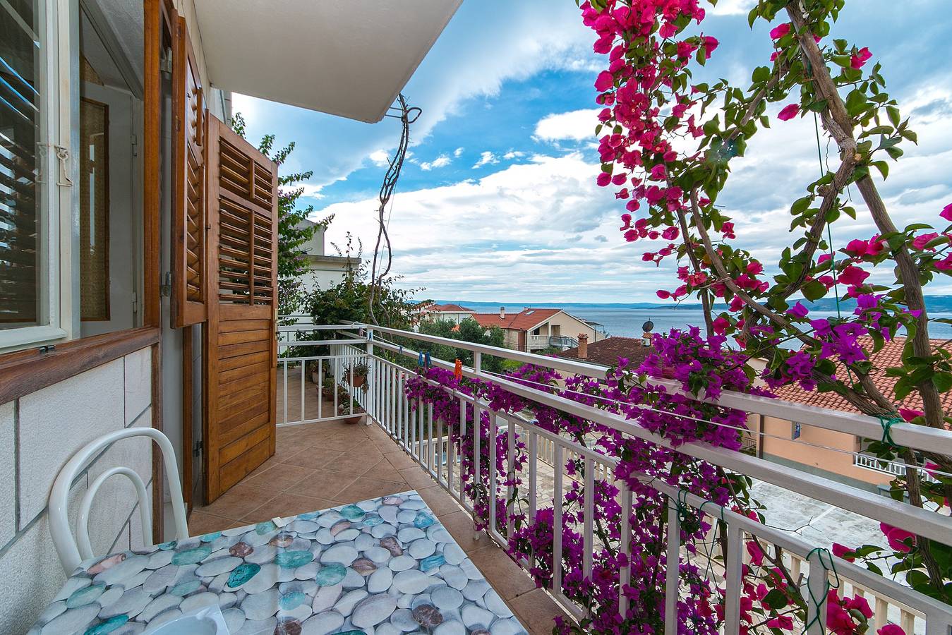 Apartments and rooms by the sea Brela, Makarska - 2752 in Brela, Makarska Riviera