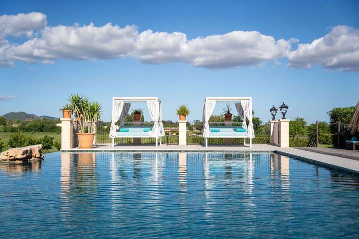 Villa 'Cas Metge Matas' con piscina privada, Wi-Fi y aire acondicionado in Santa María del Camino, Interior de Mallorca