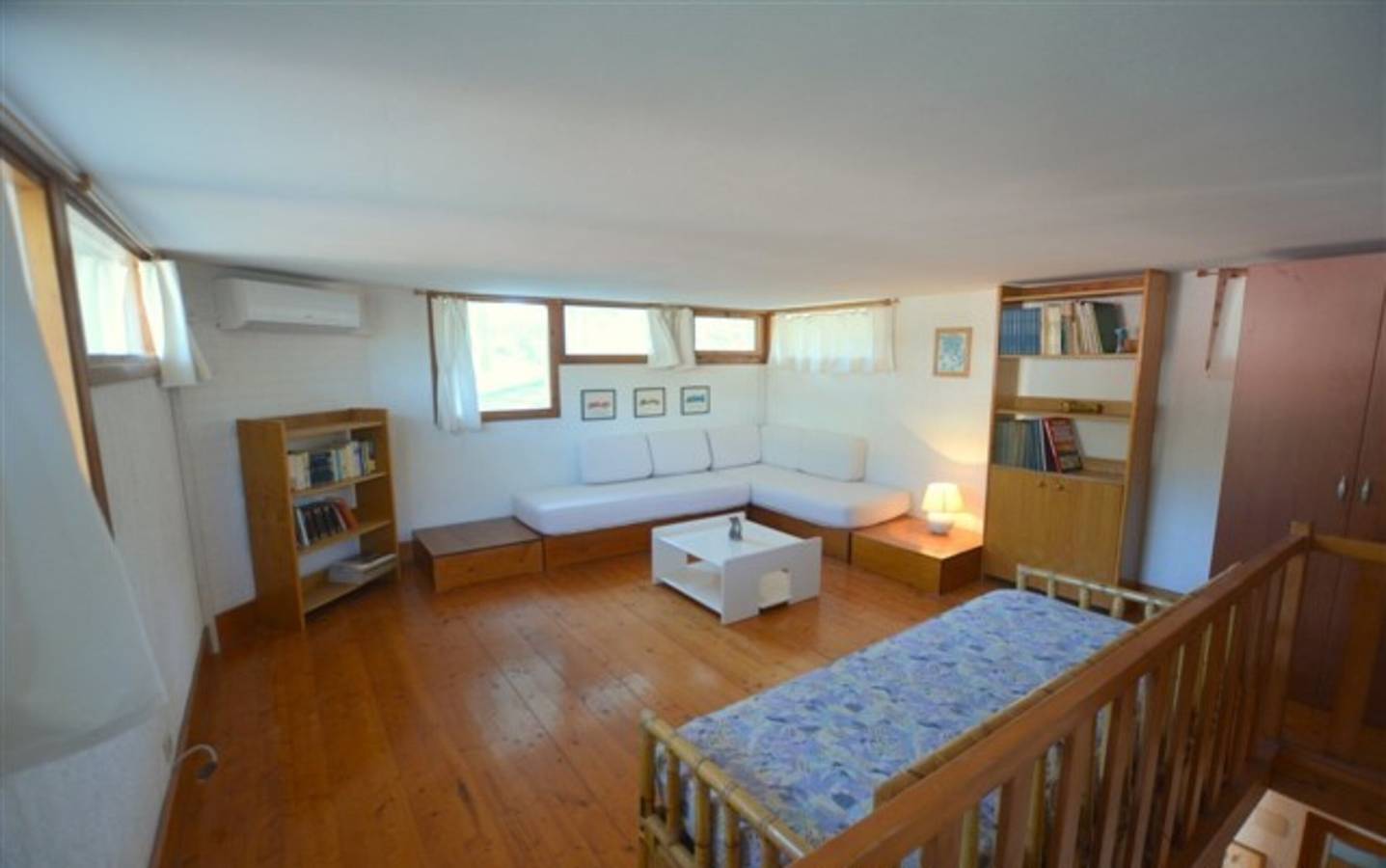 Villa mit Pool in Lignano Riviera in Lignano Riviera, Lignano Sabbiadoro