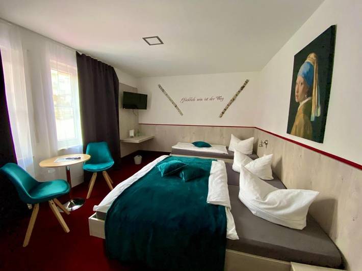 Hotel für 2 Personen, mit Terrasse in Feuchtwangen - 3