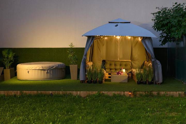 Gîte pour 2 personnes, avec jardin et jacuzzi dans Cluj-Napoca - 3