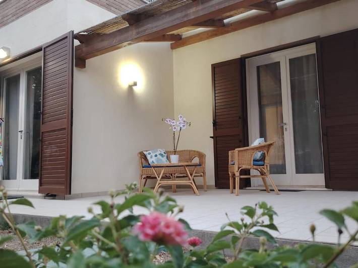 Casa sulla spiaggia per 4 persone, con giardino in Sud della Sardegna