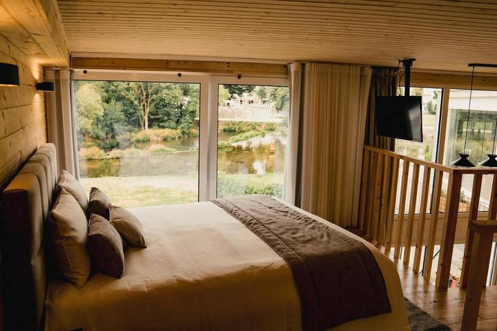 Casa de férias para 7 pessoas, com jardim e vista para o lago e ainda vista em Arcos de Valdevez (cidade)