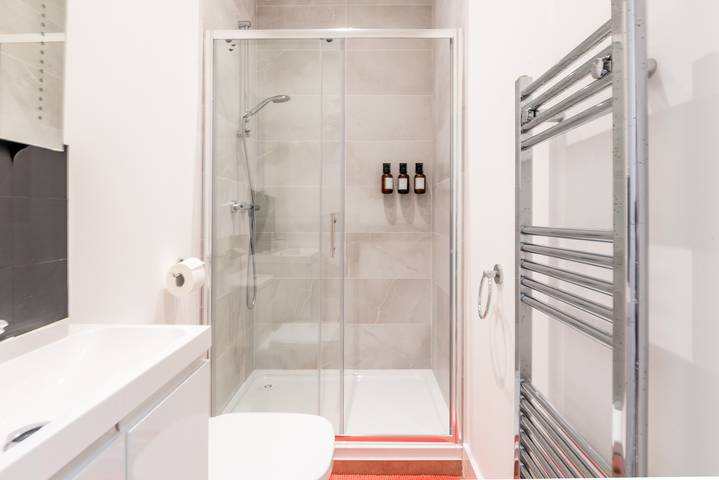 Estudio entero, Studio - Sleeps 2 - Paid Parking - Central - Wifi in Kent