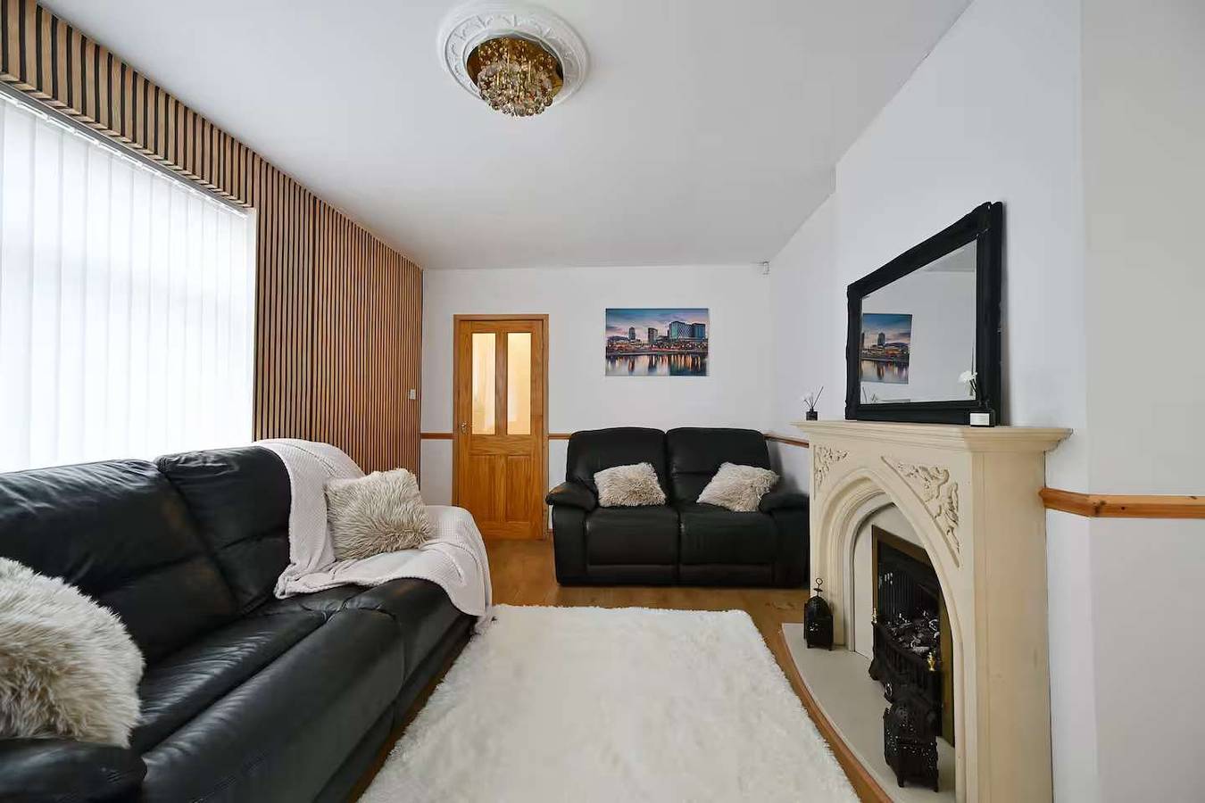 Elegant Cottage With Hot Tub in Manchester, Greater Manchester