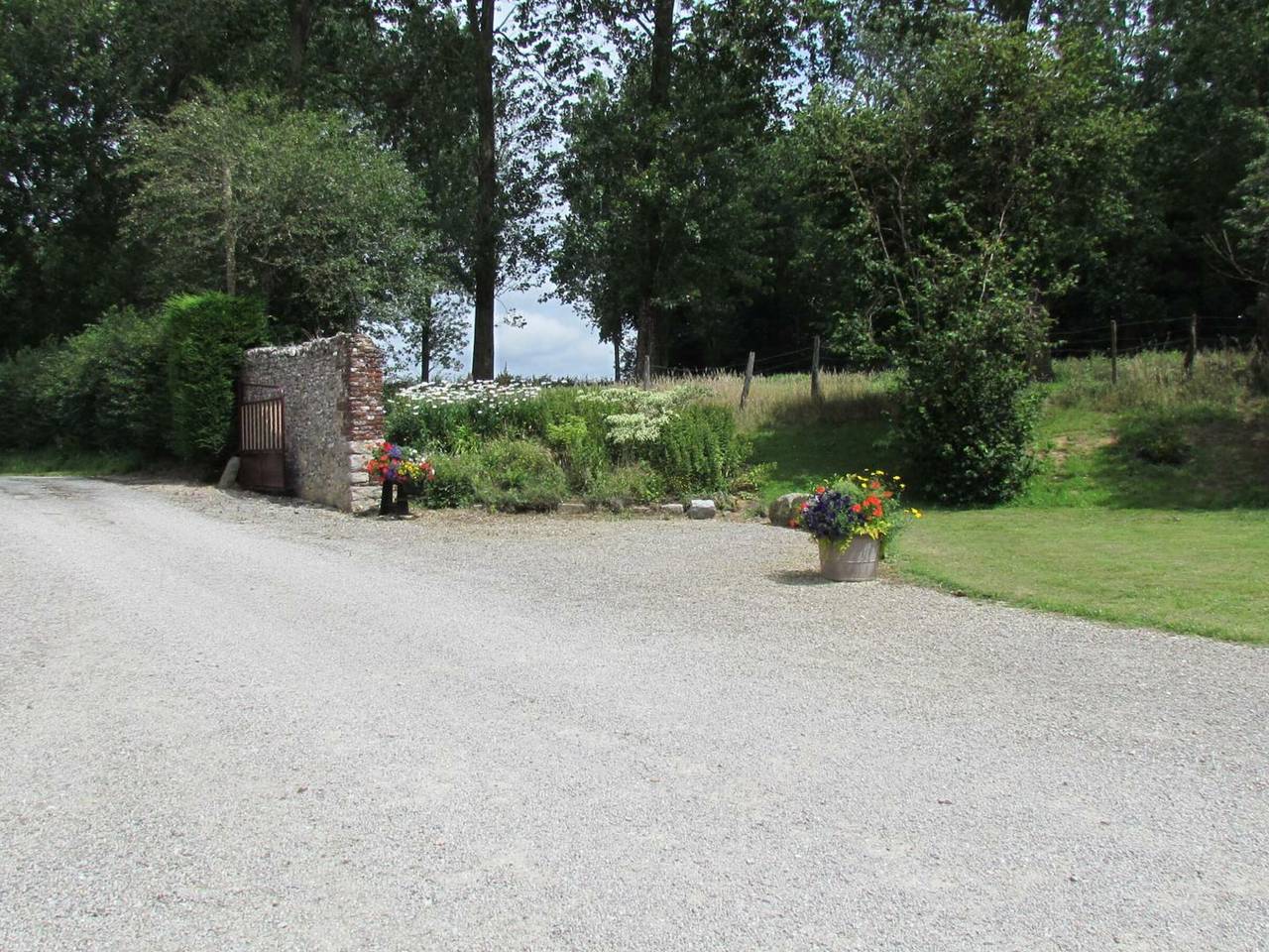 Maison de campagne proche Le Touquet : 7 chambres, jardin clos, jeux d’enfants, animaux acceptés in Hubersent, Région de Montreuil