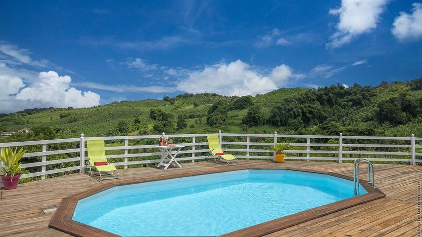 Location de vacances pour 3 personnes, avec piscine et jardin à Sainte-Marie - 2