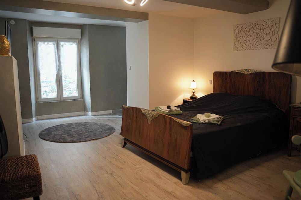 Chez Kikou in Sisteron, Forcalquier region