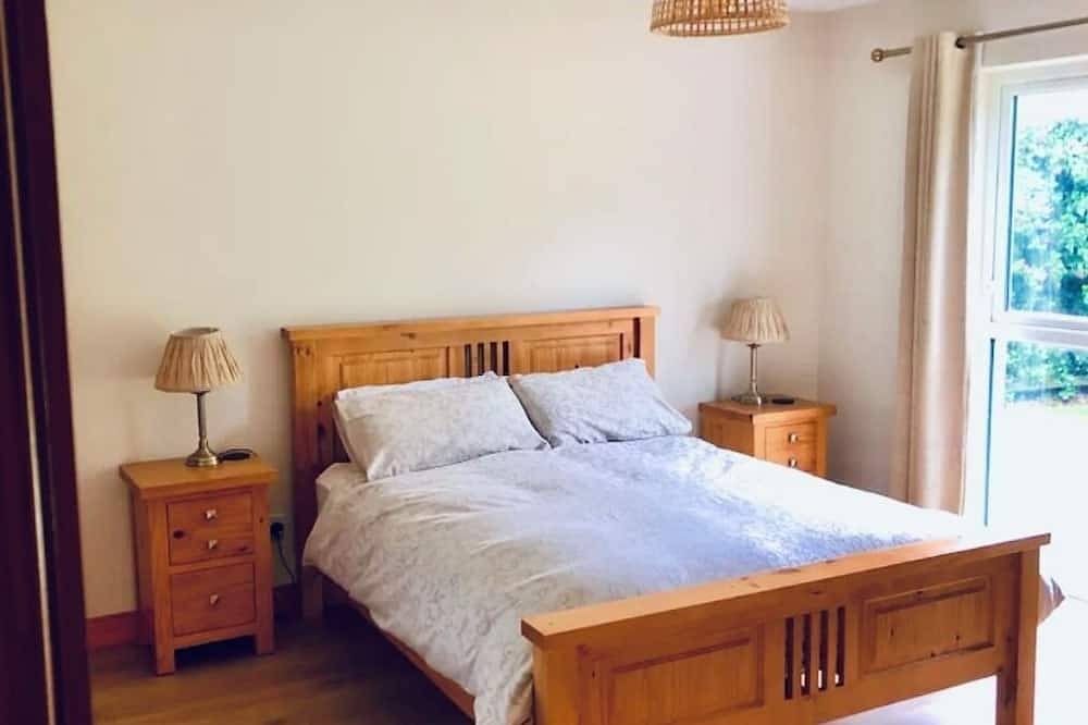 Family friendly Greencastle home in a safe gated compound close to beaches in Inishowen, County Donegal