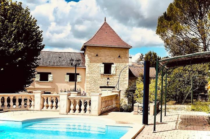 Location de vacances pour 6 personnes, avec Terrasse et Jardin à Crayssac