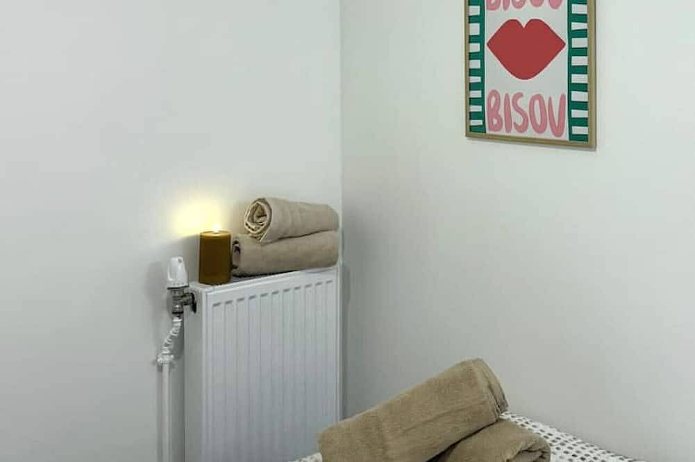 Appartement entier, Évasion bohème à Massy - Idéal pour 2 ou 4! in Massy, Essonne