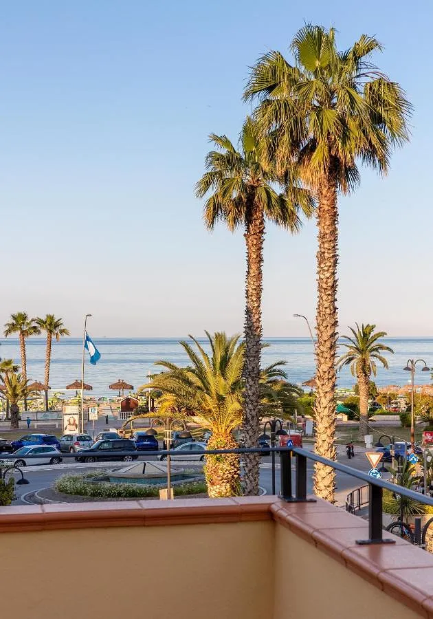 Appartamento vacanze per 5 persone, con balcone e panorama, adatto a famiglie con bambini - 1