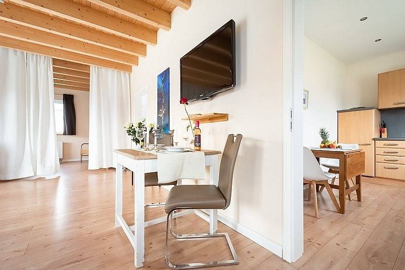 Ganze Ferienwohnung, Ostseegarten Langholz - Ferienwohnung Schwalbe (bis 2 Pers) in Waabs, Rendsburg-Eckernförde
