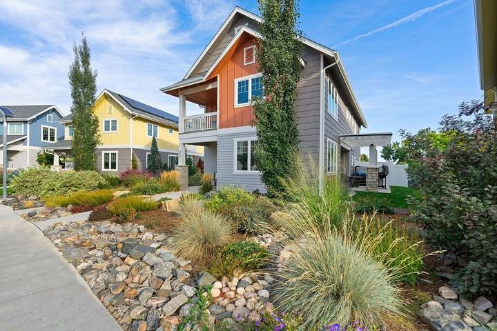 Vacation rental for 8 people, with hot tub and balcony in Fort Collins