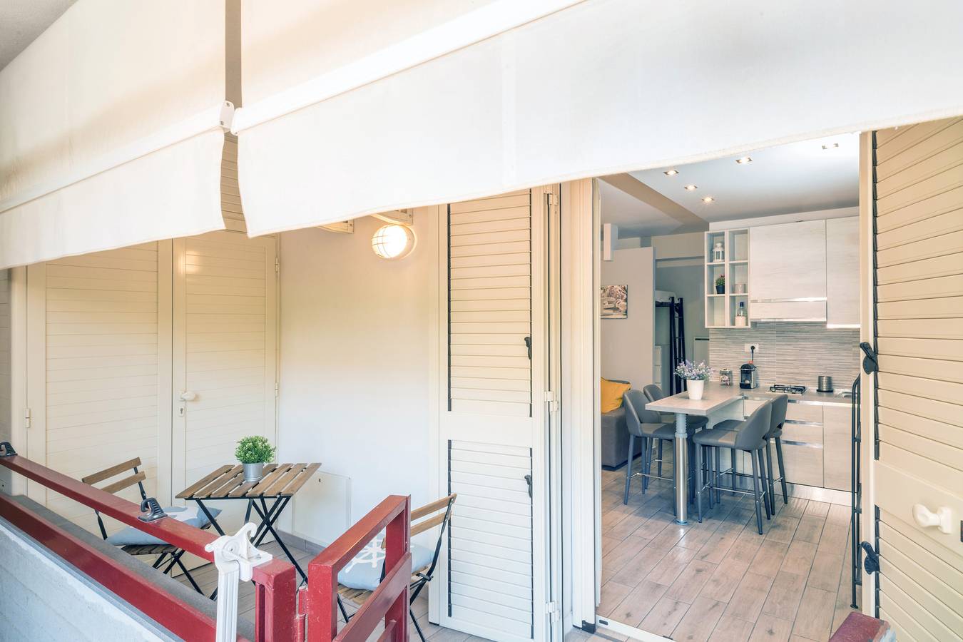 Studio Apartment "Monolocale Glicine" with Balcony & A/C in Chianchitta, Taormina