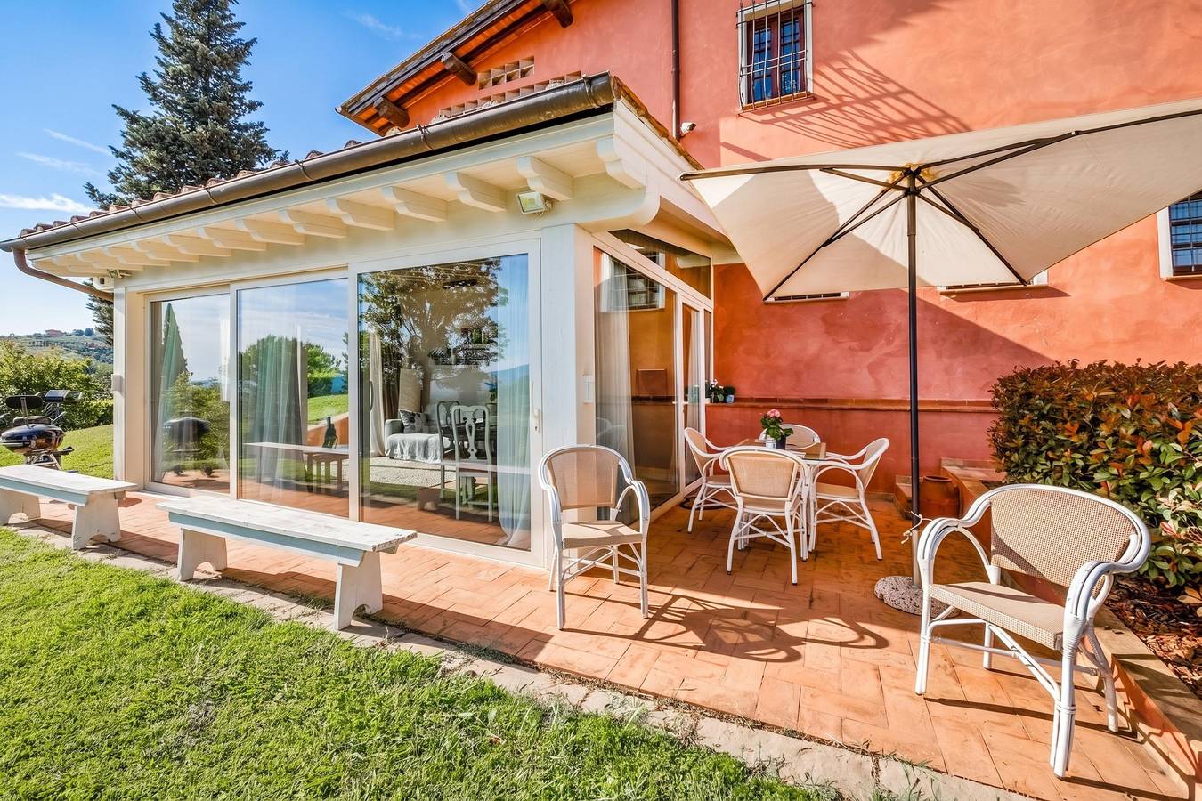 Casa Paradiso With Wonderful Panorama in Capannori, Lucca Provinz