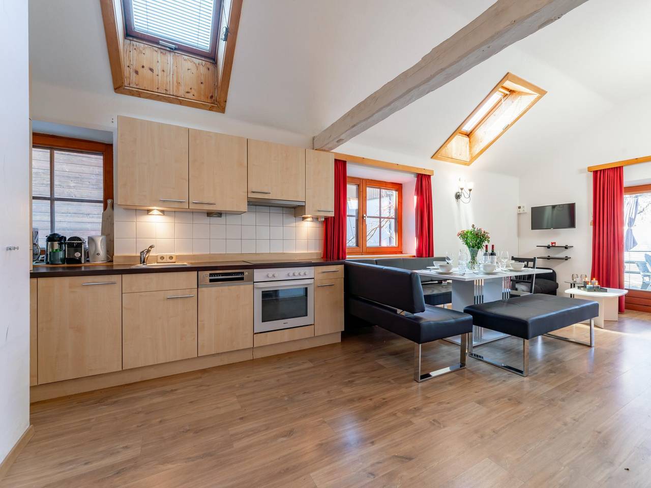 Schönes Ferienhaus mit Terrasse nahe Skigebiete in Mariapfarr, Bundesland Salzburg