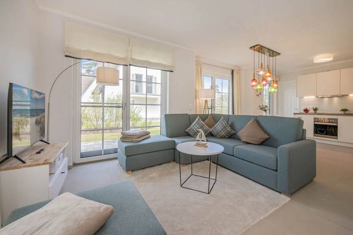 Modernes Ferienhaus im Fischerdorf mit Garten, Sauna & viel Privatsphäre in Zirchow, Usedom