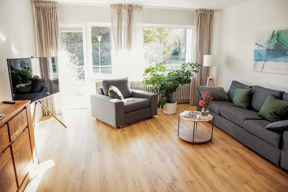 Ganze Wohnung, Schöne und moderne Ferienwohnung inmitten von Nationalpark Eifel. in Gemünd, Rureifel (Nordrhein-westfalen)