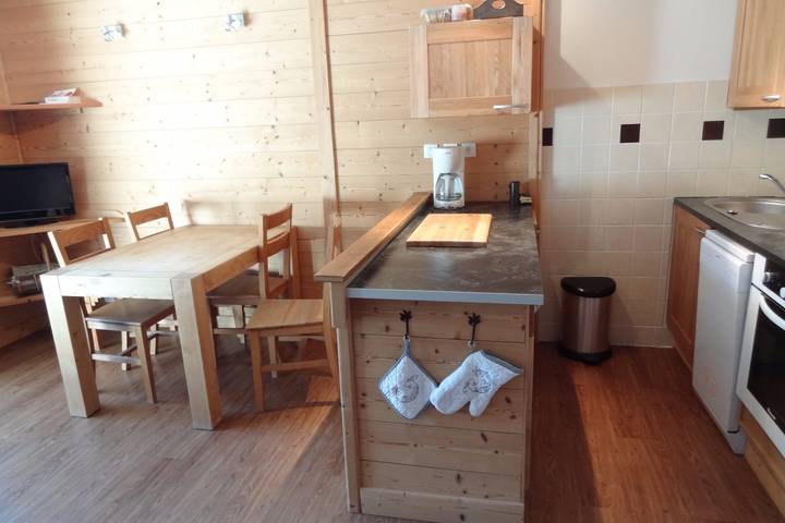 Appartement entier, Studio skis aux pieds des pistes in La Salle-les-Alpes, Serre Chevalier