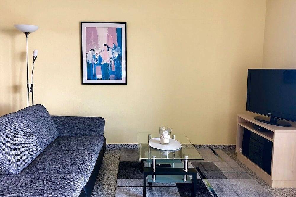 Ganze Wohnung, Nichtraucher-Ferienwohnung mit großer Terrasse in Daisendorf, Region Bodensee-Oberschwaben