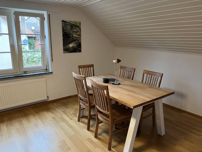 Apartamento vacacional entero, Fh am alten Kirchturm - Fewo Wasserfälle, 4-5 Pers. in Irrel, Bitburg-Prüm