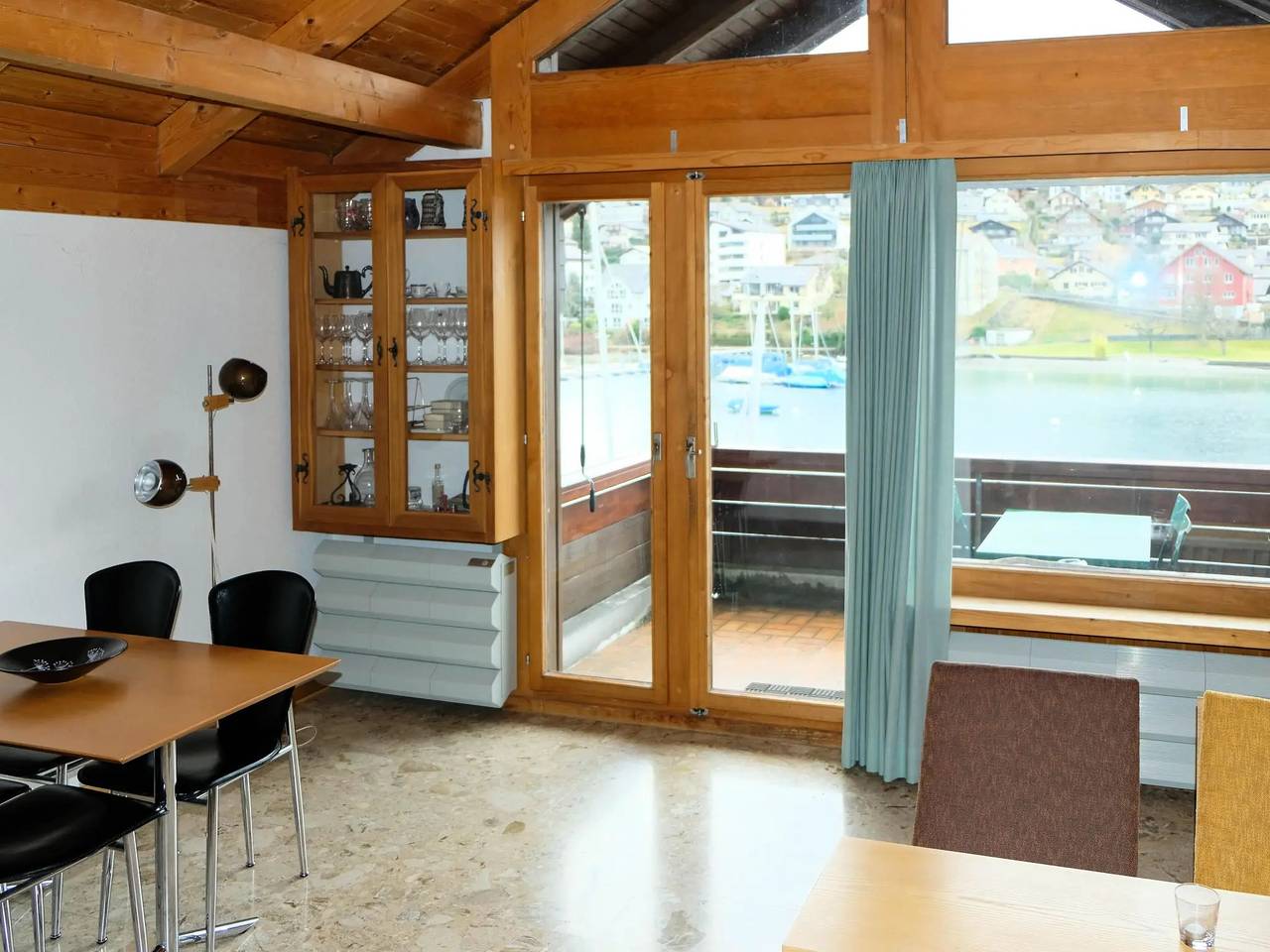 Ganze Wohnung, 2 Zimmer 4 Personen in Spiez, Thunersee