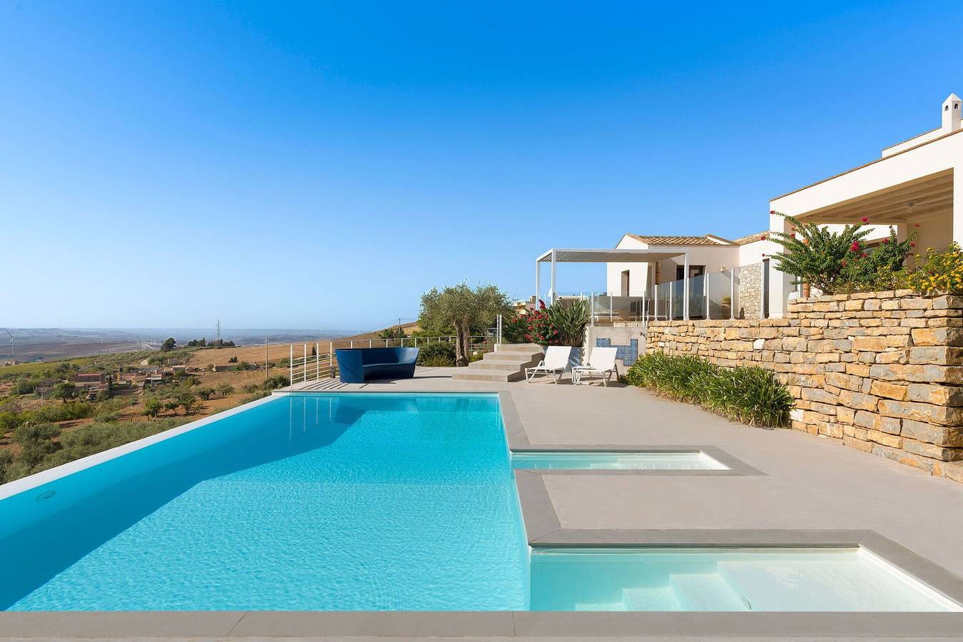 Villa für 8 Personen mit Pool in Buseto Palizzolo, Trapani Provinz