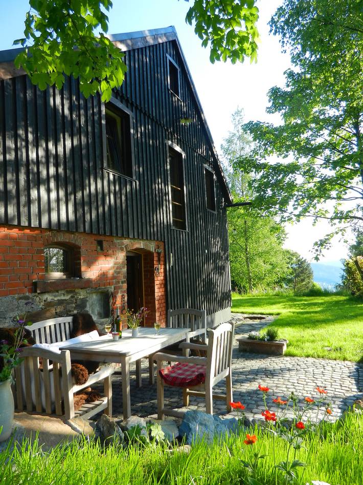 Location de vacances pour 9 personnes, avec jardin, animaux acceptés à Klingenthal - 3