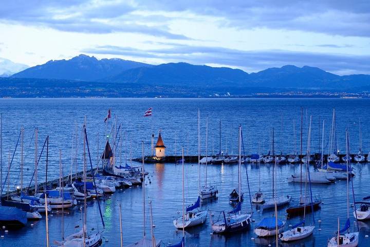 Hôtel pour 2 personnes, avec terrasse ainsi que vue et vue sur le lac à Morges - 3