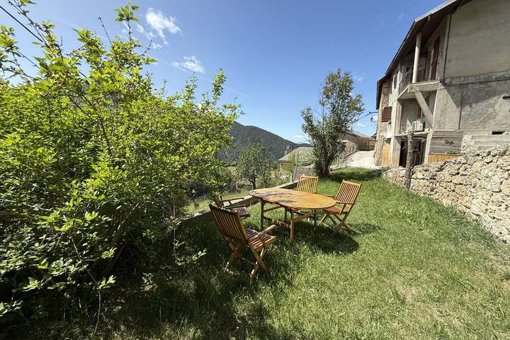 Gîte pour 4 personnes, avec Jardin à Guillaumes - 3