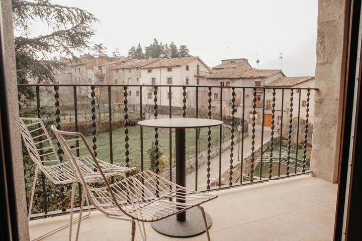 Apartamento de vacaciones para 6 personas, con vistas y jardín en Pirineo Catalan - 4