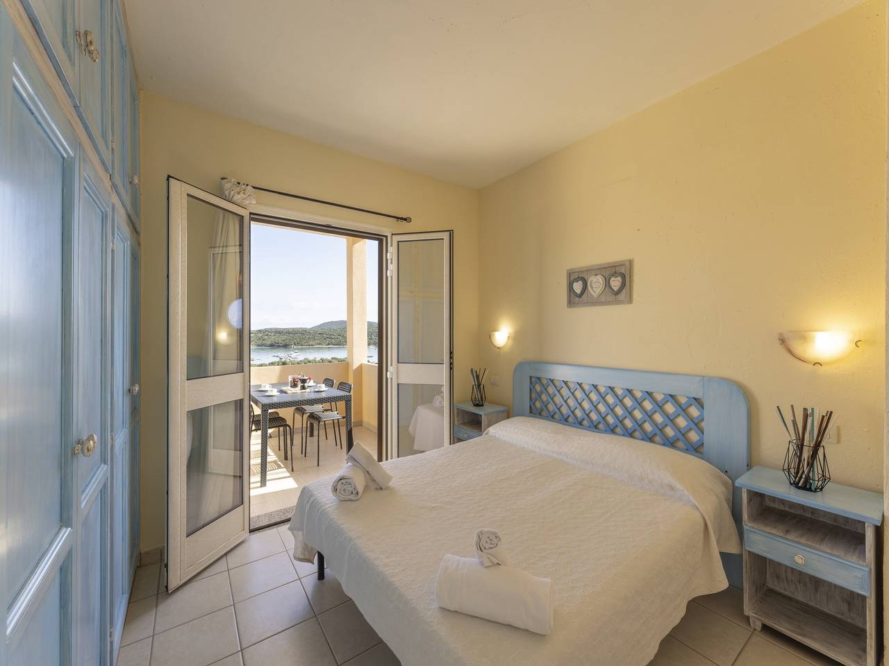 Ganze Wohnung, Entspannung in Strandnähe mit Meerblick in Cala Reale, Costa Smeralda