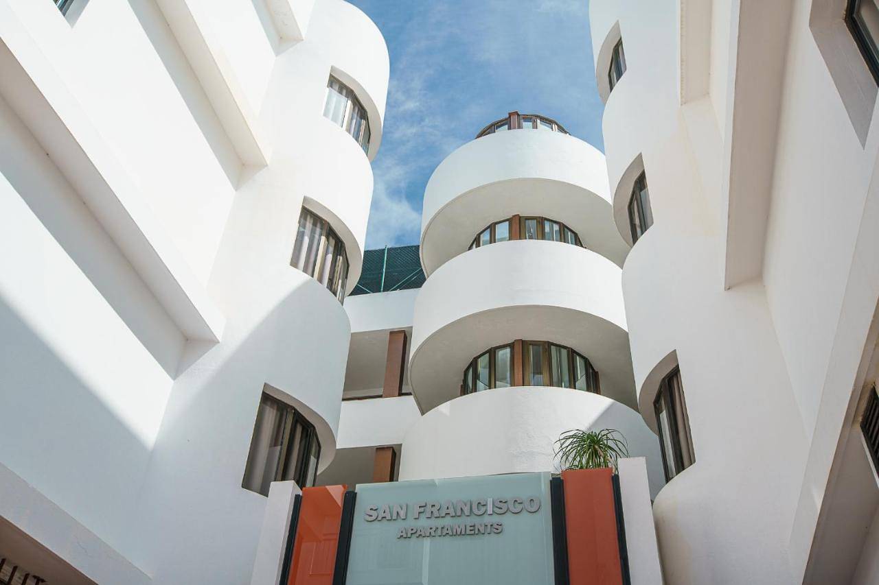 Appartement entier, Apartamentos San Francisco in Ocean Beach Ibiza, Sant Antoni de Portmany