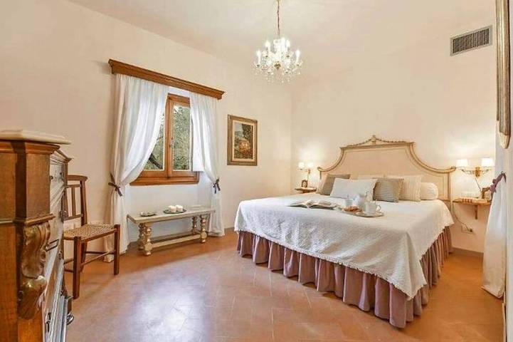 Location de vacances pour 10 personnes, avec piscine et jardin à Impruneta - 4