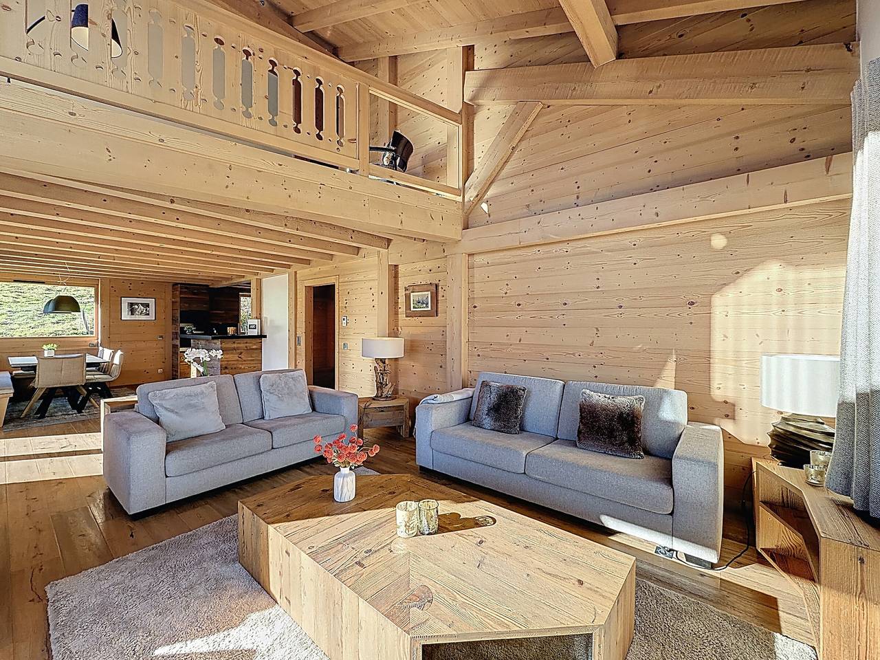 Appartement entier, Duplex neuf avec terrasse face au Mont Blanc, 3 chambres et mezzanine, à 3 km du centre de Combloux in Combloux, Pays du Mont-Blanc
