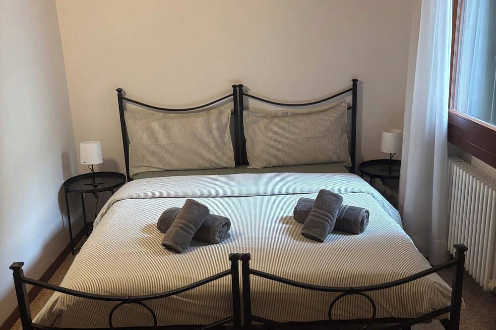 Entire apartment, The promenade in Vicenza, Vicenza Province