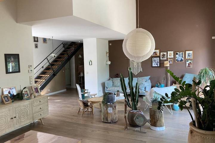 Location de vacances pour 7 personnes, avec Terrasse et Jardin à Saint-Georges-d'Orques