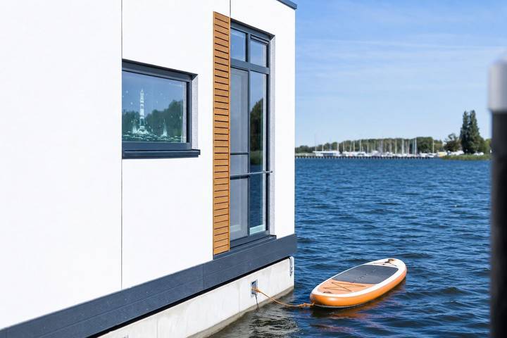 Ferienhaus für 6 Personen, mit Terrasse und Ausblick sowie Seeblick auf Fischland - Darß - Zingst - 2