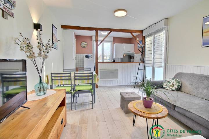 Gîte pour 3 personnes, avec jardin et terrasse, animaux acceptés à Férel - 3