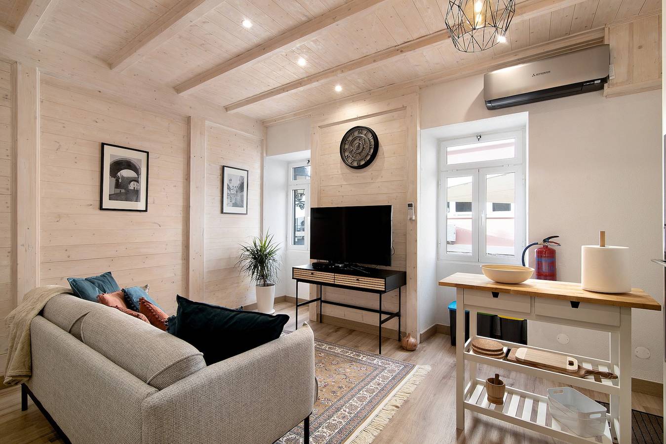 Appartamento intero, Appartamento per vacanze "Casa Na Travessa" con A/C e Wi-Fi in Sé (Faro), Faro Portogallo