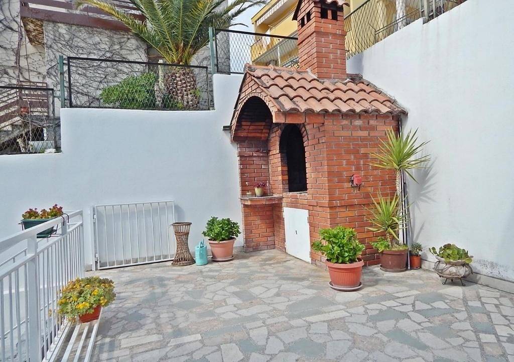 Apartamento entero, Apartamento para dos personas con balcón y vista al mar Podstrana, Split A-22748-a in Grljevac (Podstrana), Podstrana