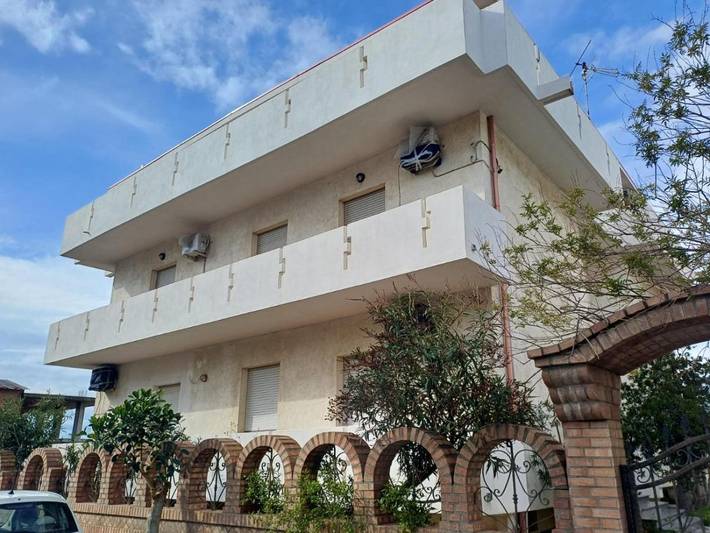 Location de vacances pour 5 personnes, avec balcon à Strongoli - 2