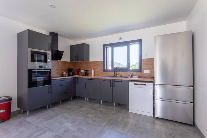 Ferienhaus 'Maison Lahourcade' mit privater Terrasse, Garten und Wlan in Lahourcade, Béarn
