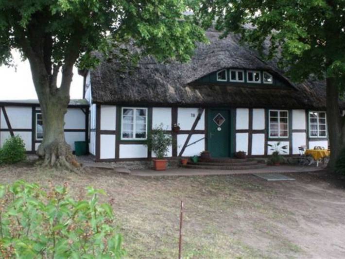 Bauernhaus für 5 Personen, mit Garten und Ausblick in Kargow