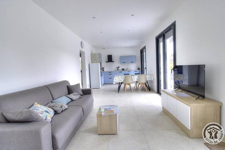 Location de vacances pour 4 personnes, avec Jardin à Chaponnay