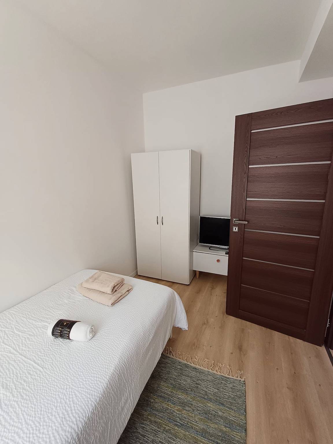Ganze Wohnung, Ferienwohnung 'Baba' mit gemeinsamer Terrasse und Wi-Fi in Gera, Ostthüringen